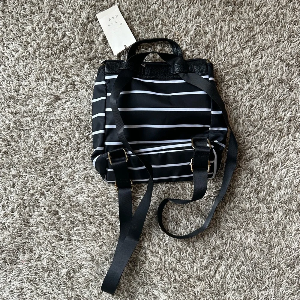 mini backpack - Picture 4 of 6